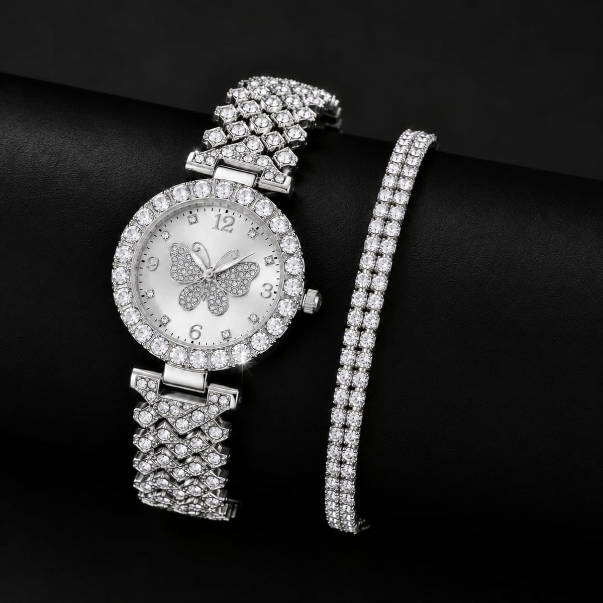 Women's Butterfly Decorative Dial Quartz Watch with 2-Layer Bracelet Set - Gold